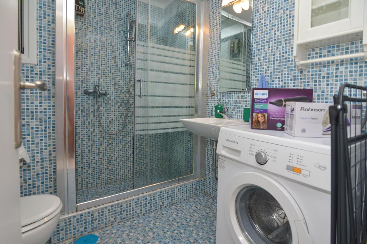 Athens Stylish Studio In Front Of Syntagma Metro Stop For 2 Luaran gambar